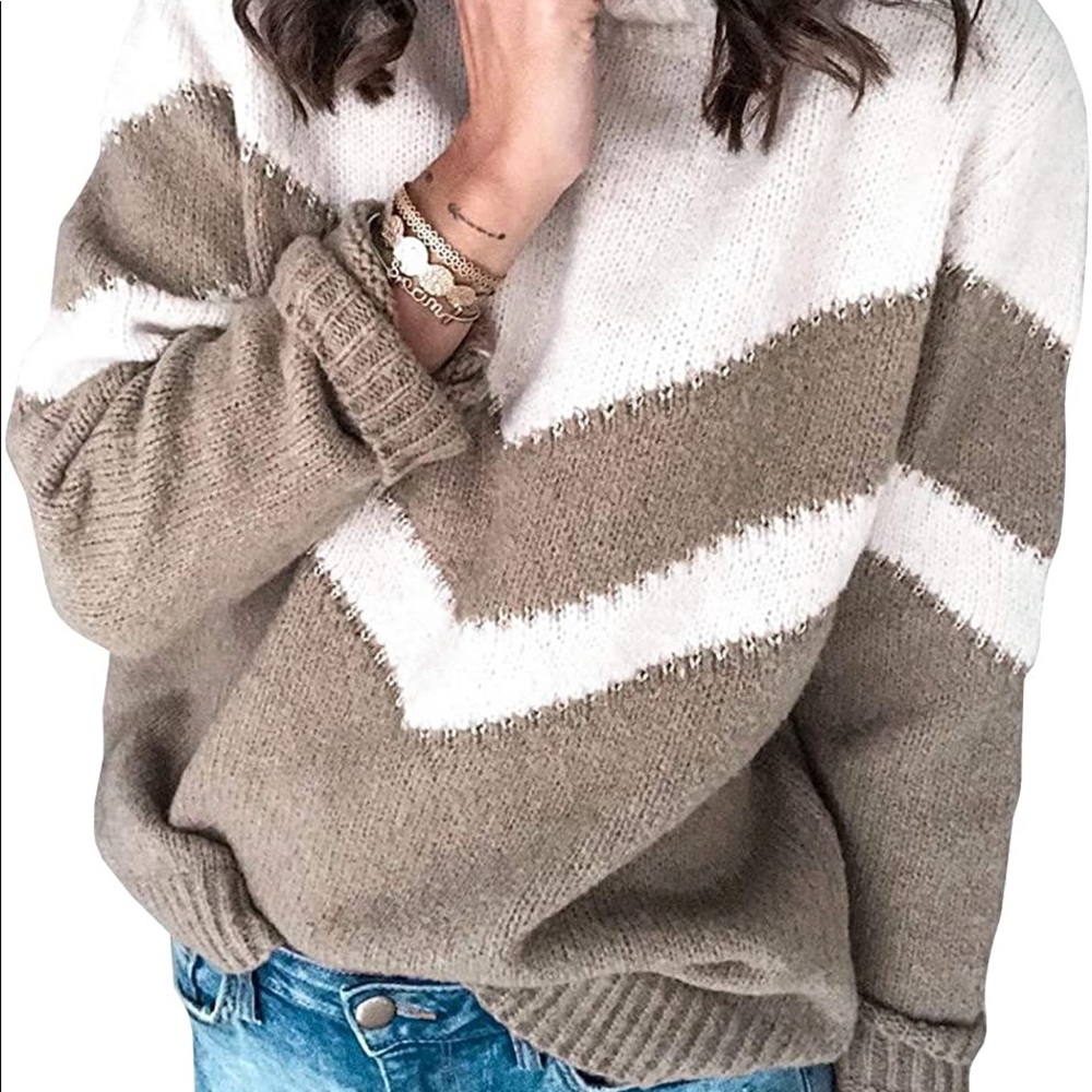 Boutique Mock Neck Turtleneck Sweater Brown Gold White Soft | Medium